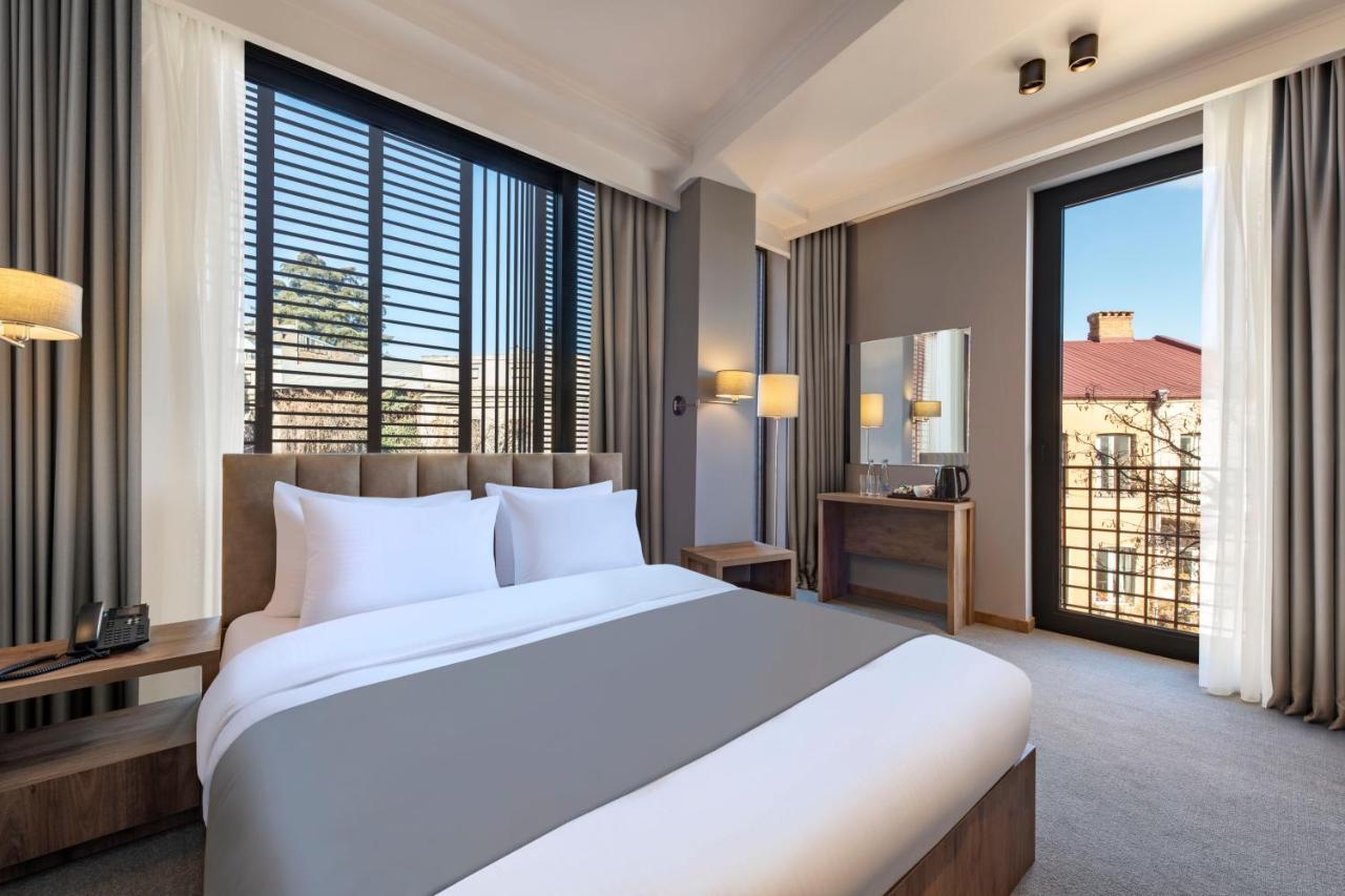 Barnovi Boutique Hotel Тбилиси Экстерьер фото