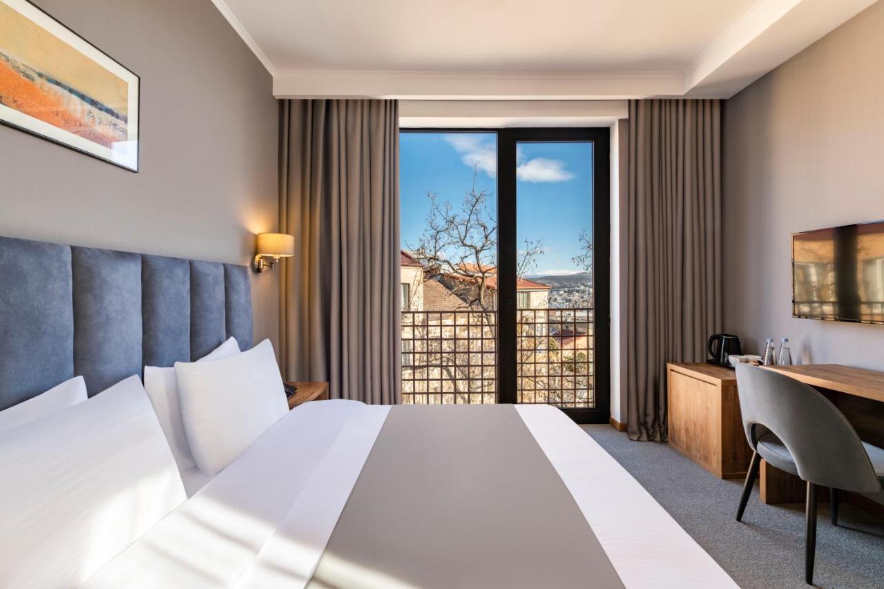 Barnovi Boutique Hotel Тбилиси Экстерьер фото