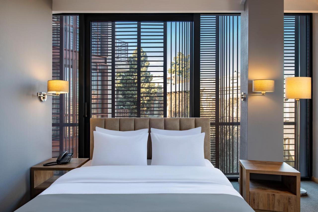 Barnovi Boutique Hotel Тбилиси Экстерьер фото